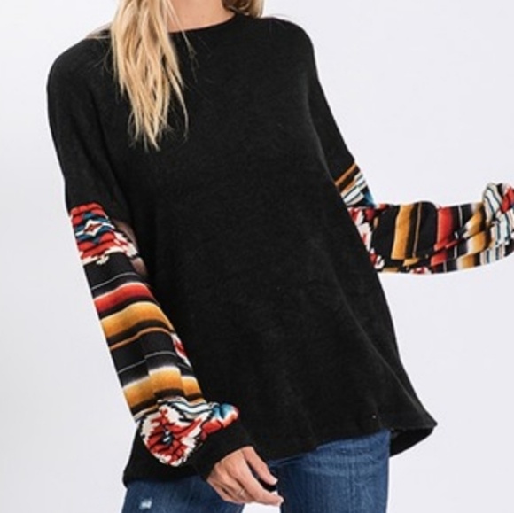Last 1! Aztec long sleeve  sweater - Picture 2 of 6